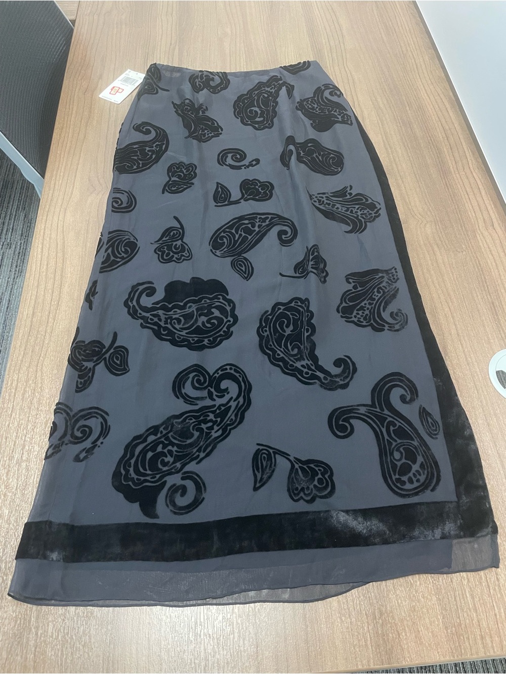 NWT Vintage 80s /90s Dana Buchman Velvet Paisley Print Maxi Skirt with Side Slit